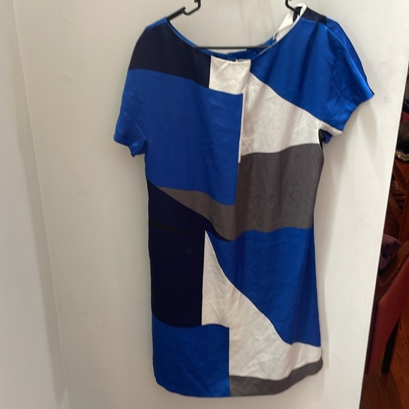 NEW YORK & COMPANY, Size - 10 - Picture 2 of 4